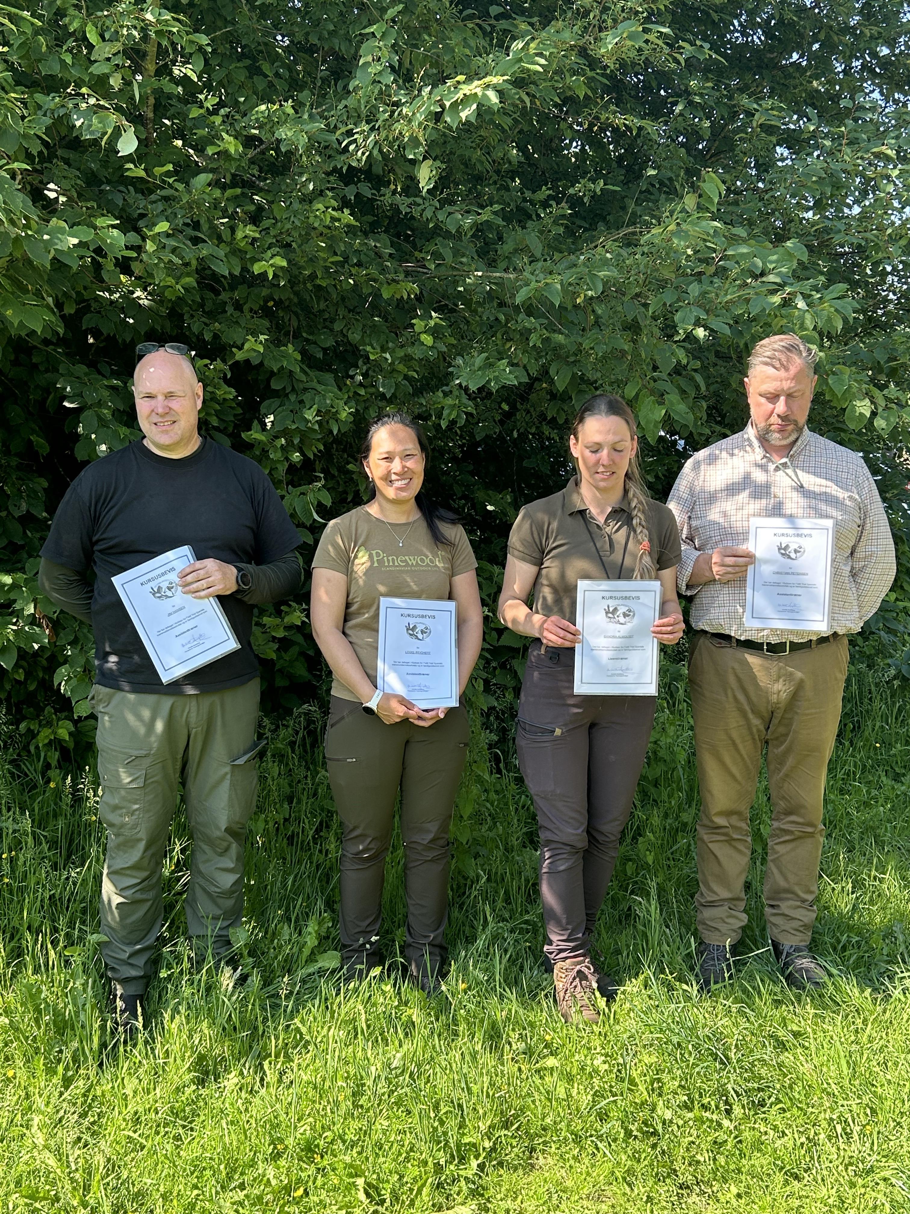 Nyudklækkede trænere i klubben